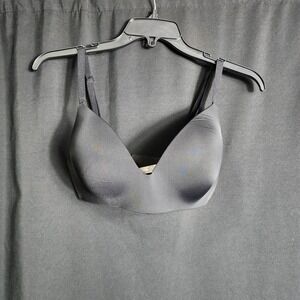 Victoria's Secret Black Wireless Lightly Lined T-Shirt Bra 34DD Microfiber‎